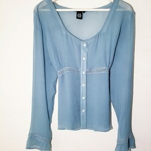 Women's Ishyu Size Large 100% Silk Blouse